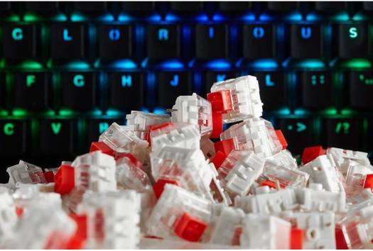 Glorious PC Gaming Race Kailh Box Mechanical Keyboard Switches, Suits with the GMMK Keyboard, Red, 120 Pcs  KAI-RED - Desert Games